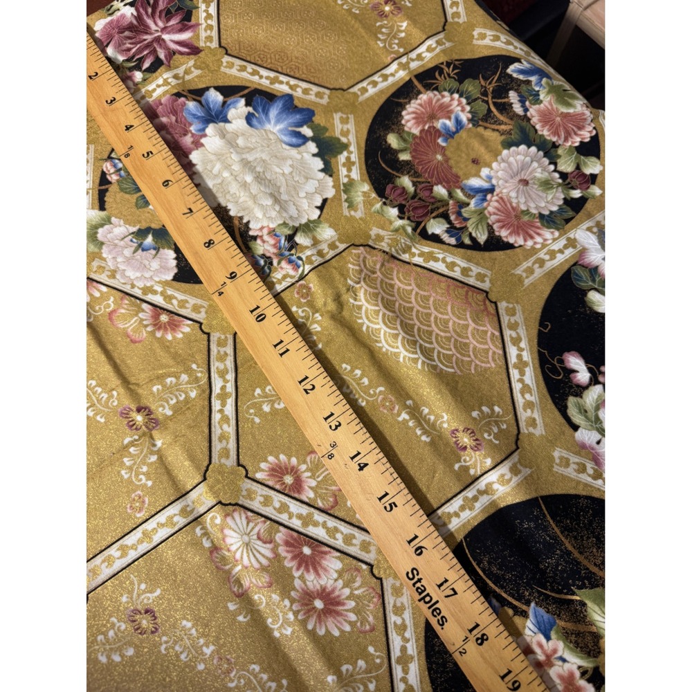 Robert Kaufman Imperial Collection Fabric 42x34 Gold Metallic Japanese Floral - Picture 5 of 6